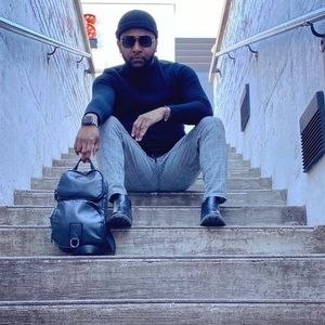 Meet your Posher, Cjay chris